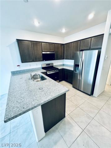 850 Bronzite Street Henderson NV 89011