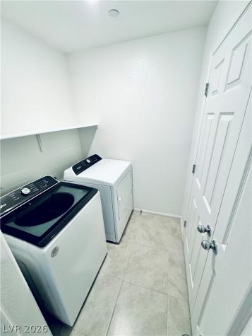 850 Bronzite Street Henderson NV 89011