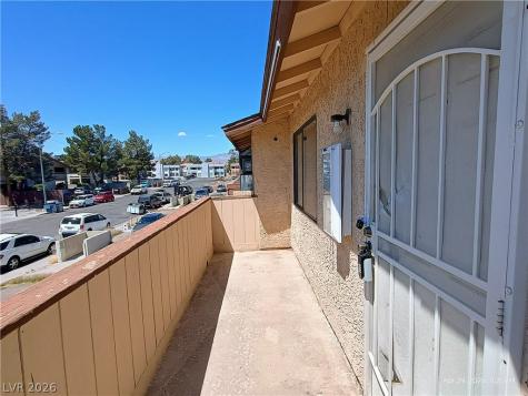 6228 Ilanos Lane D Las Vegas NV 89108