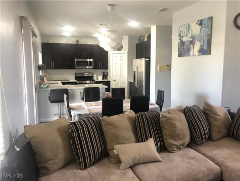 5423 Dancing Bear Drive Las Vegas NV 89113