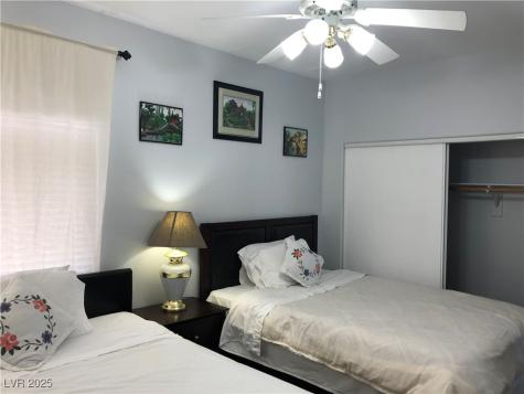 5423 Dancing Bear Drive Las Vegas NV 89113