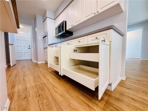 1208 Buehler Drive Las Vegas NV 89102