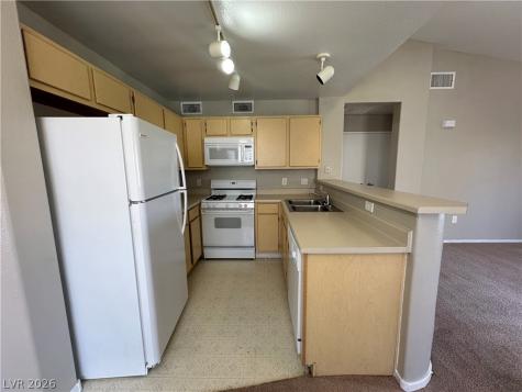 1881 West Alexander Road 2076 North Las Vegas NV 89032