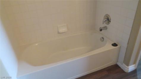 2305 West Horizon Ridge 2822 Henderson NV 89052