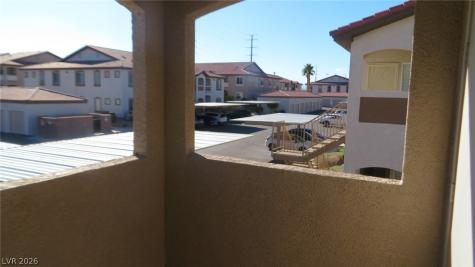 2305 West Horizon Ridge 2822 Henderson NV 89052