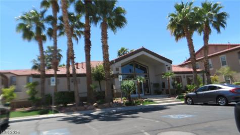 2305 West Horizon Ridge 2822 Henderson NV 89052