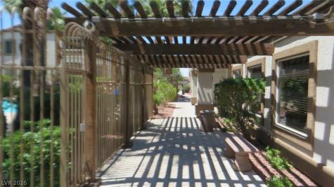 2305 West Horizon Ridge 2822 Henderson NV 89052