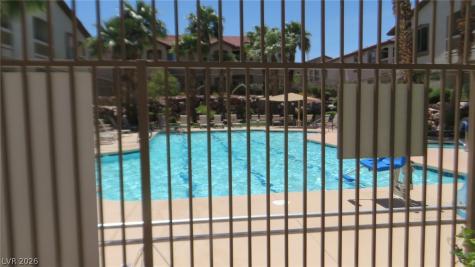 2305 West Horizon Ridge 2822 Henderson NV 89052