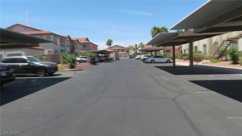 2305 West Horizon Ridge 2822 Henderson NV 89052