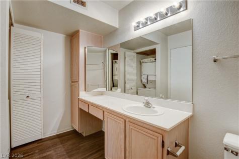 8070 Russell 1064 Las Vegas NV 89113