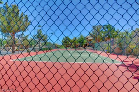 8070 Russell 1064 Las Vegas NV 89113