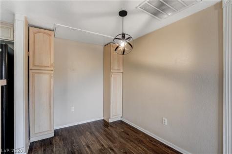 8070 Russell 1064 Las Vegas NV 89113