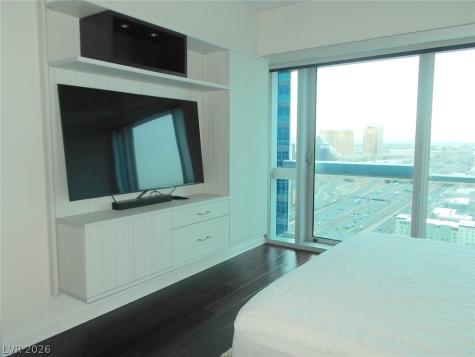 4471 Dean Martin Drive 2909 Las Vegas NV 89103
