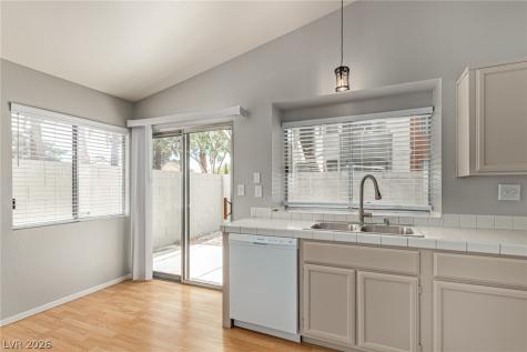 2689 Rungsted Street Las Vegas NV 89142