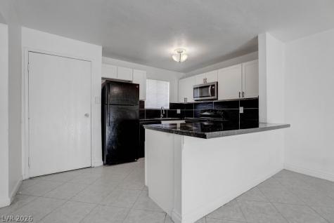 5396 Swenson Street 30 Las Vegas NV 89119