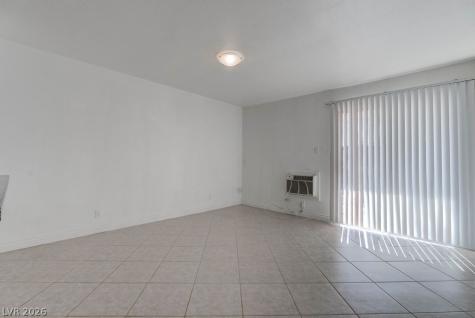 5396 Swenson Street 30 Las Vegas NV 89119