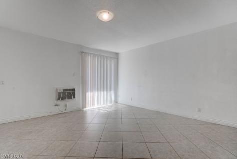 5396 Swenson Street 30 Las Vegas NV 89119