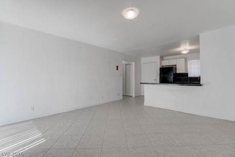 5396 Swenson Street 30 Las Vegas NV 89119