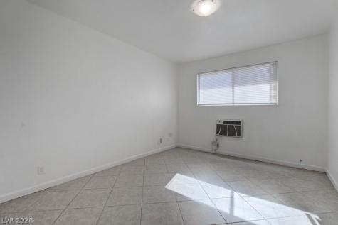 5396 Swenson Street 30 Las Vegas NV 89119