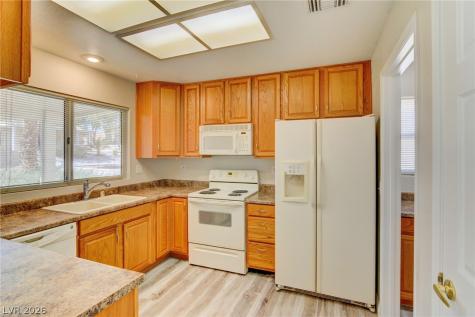9053 Marble Drive Las Vegas NV 89134
