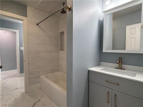4422 Bennett Drive Las Vegas NV 89121