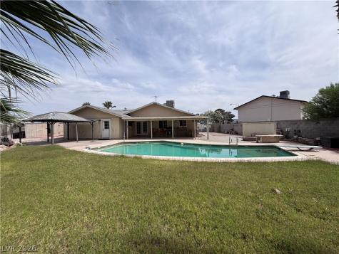 4422 Bennett Drive Las Vegas NV 89121