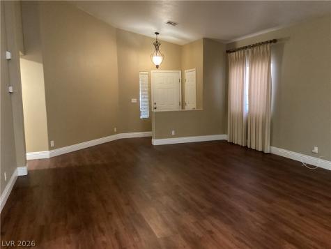 8305 Valley Stream Avenue Las Vegas NV 89131