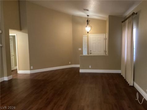 8305 Valley Stream Avenue Las Vegas NV 89131
