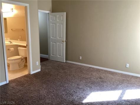 8305 Valley Stream Avenue Las Vegas NV 89131