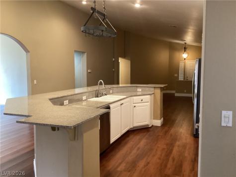8305 Valley Stream Avenue Las Vegas NV 89131
