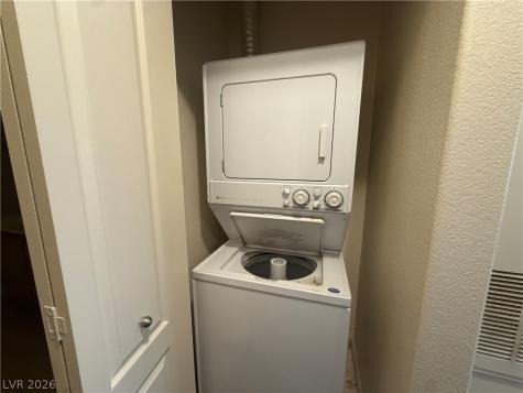 10630 Calico Mountain Avenue 103 Las Vegas NV 89129