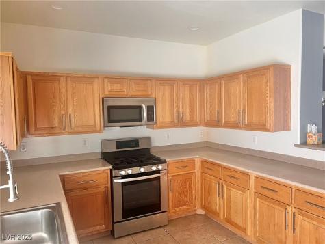 1755 Little Crow Avenue Las Vegas NV 89123