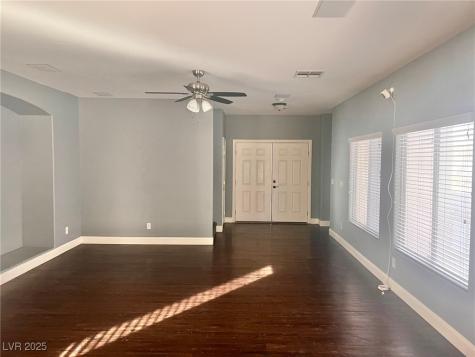 1755 Little Crow Avenue Las Vegas NV 89123