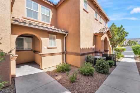 1310 Crystal Hill Lane 1 Henderson NV 89012