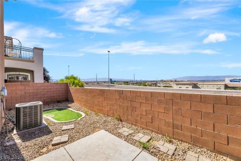 1310 Crystal Hill Lane 1 Henderson NV 89012