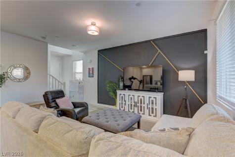 8827 Roadrunner Ravine Street Las Vegas NV 89166