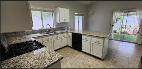 8116 Bay Springs Drive Las Vegas NV 89128