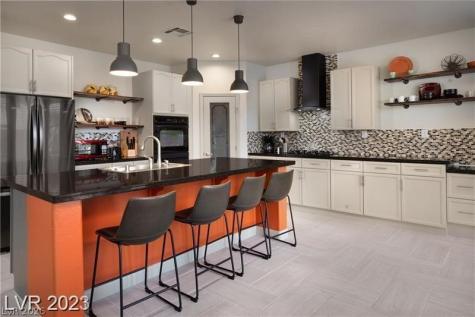 7768 Osage Canyon Street Las Vegas NV 89113