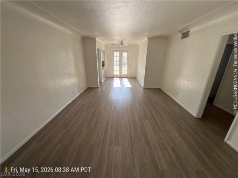 229 Circle Drive Las Vegas NV 89101