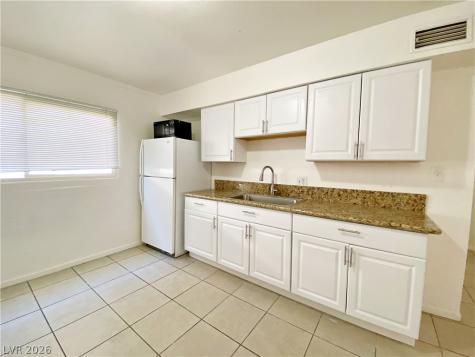 1904 Rexford Drive 2 Las Vegas NV 89104