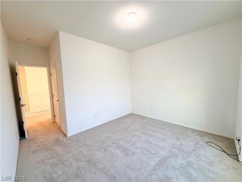 8435 Spirit Vale Avenue Las Vegas NV 89117