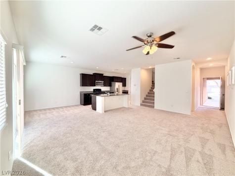 8435 Spirit Vale Avenue Las Vegas NV 89117