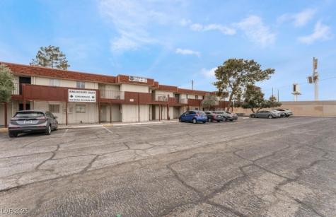 5440 Swenson Street 18 Las Vegas NV 89119