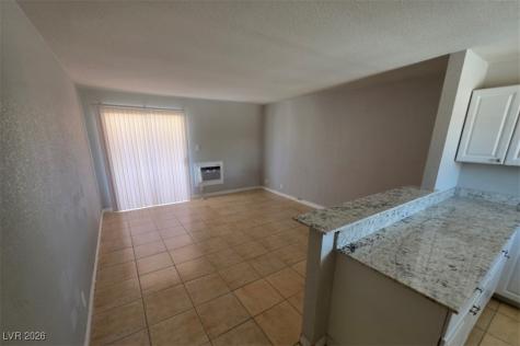 5440 Swenson Street 18 Las Vegas NV 89119