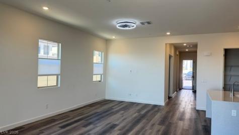 512 Parkwind Lane Las Vegas NV 89138