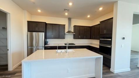 512 Parkwind Lane Las Vegas NV 89138
