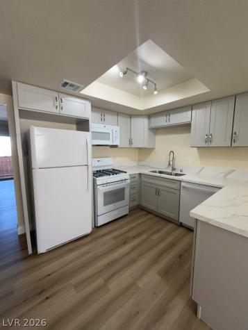 2753 Kline Circle 3 Las Vegas NV 89121