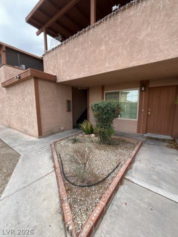 2753 Kline Circle 3 Las Vegas NV 89121