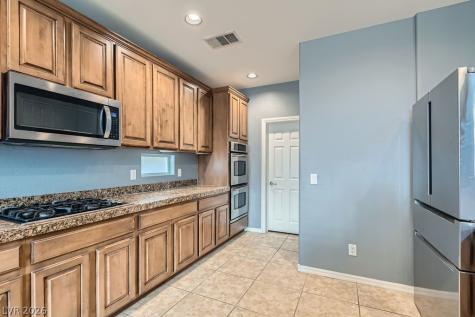 333 Shimmering Moon Street Henderson NV 89015