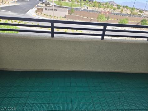 11922 Angle Cliff Avenue Las Vegas NV 89138